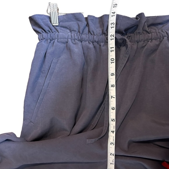 Aritzia The Group Babaton Kerri Pant-Paperbag Waist Wide Leg Cropped Pan… - Picture 12 of 13